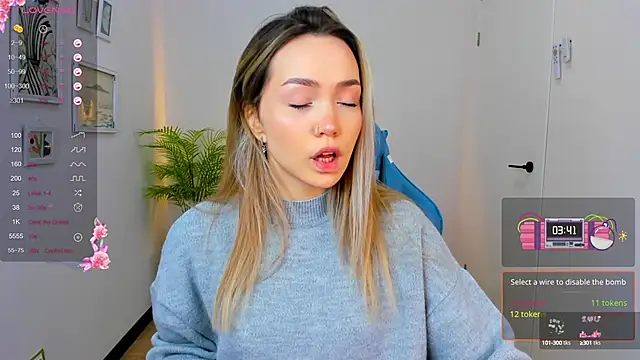 Evia r0se online show from 12.19.24