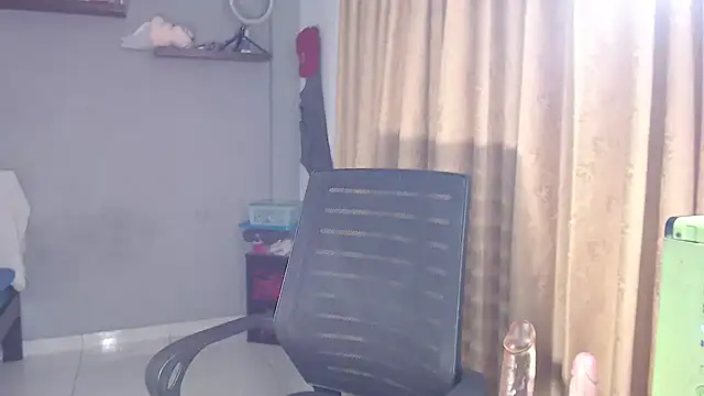 SusanLeroy online show from 10.10.25