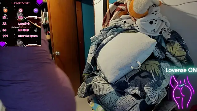 peanut tangerine online show from 11.05.25