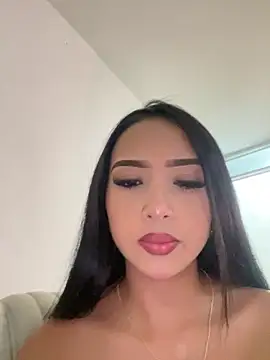 Snapshot of SOPHIACANDY19_ chatting on 05.10.26 SOPHIACANDY19 online show from 05.10.26