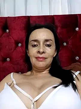 Snapshot of Samantha_Sullivan_ chatting on 02.19.25 Samantha Sullivan online show from 02.19.25