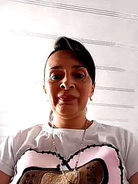 Snapshot of Samantha_Sullivan_ chatting on 03.10.25 Samantha Sullivan online show from 03.10.25