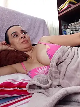 Samantha Sullivan  online show from 03.23.26