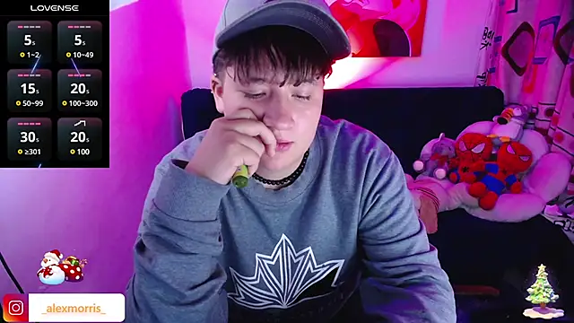 Snapshot of _AlexMorris chatting on 12.05.24  AlexMorris online show from 12.05.24