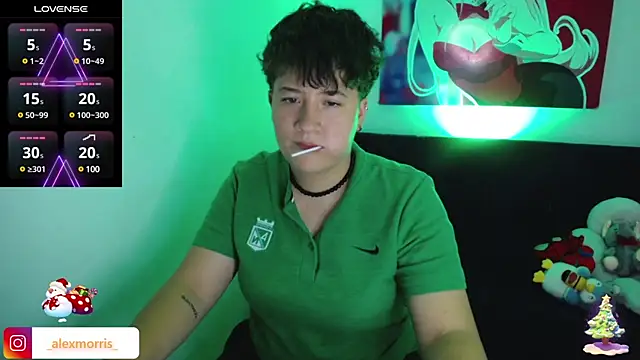 Snapshot of _AlexMorris chatting on 12.19.24  AlexMorris online show from 12.19.24