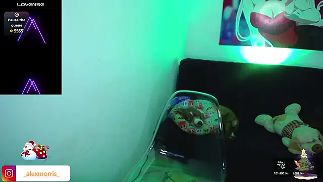 Snapshot of _AlexMorris chatting on 12.19.24  AlexMorris online show from 12.19.24