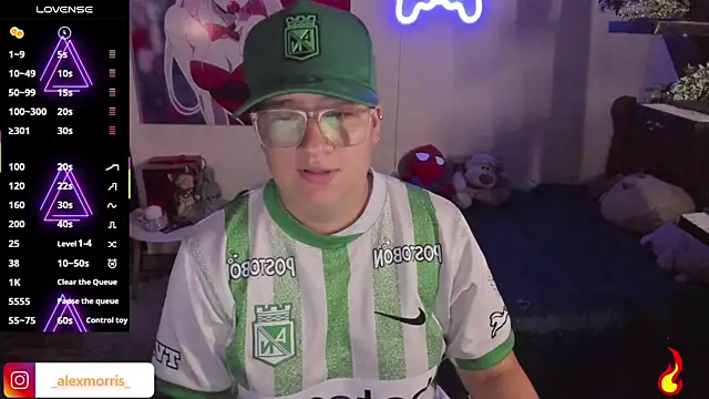 Snapshot of _AlexMorris chatting on 09.26.25  AlexMorris online show from 09.26.25