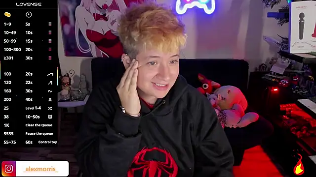 Snapshot of _AlexMorris chatting on 10.21.25  AlexMorris online show from 10.21.25