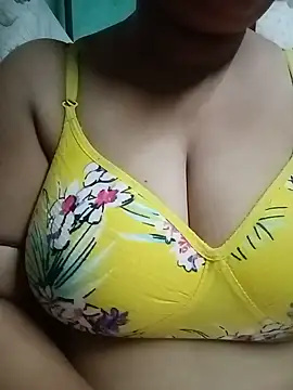 Snapshot of sajida34 chatting on 05.14.26 sajida34 online show from 05.14.26