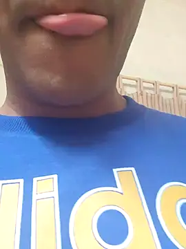 Snapshot of Wild-Honey chatting on 12.16.24 Wild-Honey online show from 12.16.24