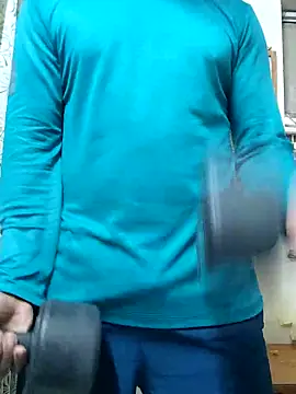 Snapshot of Wild-Honey chatting on 03.02.25 Wild-Honey online show from 03.02.25