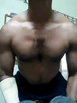 Snapshot of Wild-Honey chatting on 03.11.25 Wild-Honey online show from 03.11.25