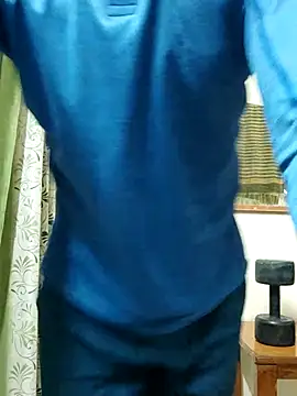 Snapshot of Wild-Honey chatting on 03.23.25 Wild-Honey online show from 03.23.25