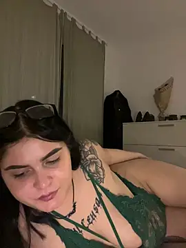 alexaandreea99 online show from 12.16.24