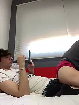 Snapshot of Adriiann__21 chatting on 12.28.24 Adriiann 21 online show from 12.28.24