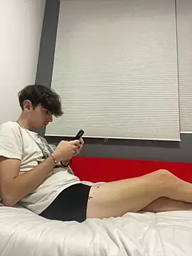 Snapshot of Adriiann__21 chatting on 12.28.24 Adriiann 21 online show from 12.28.24