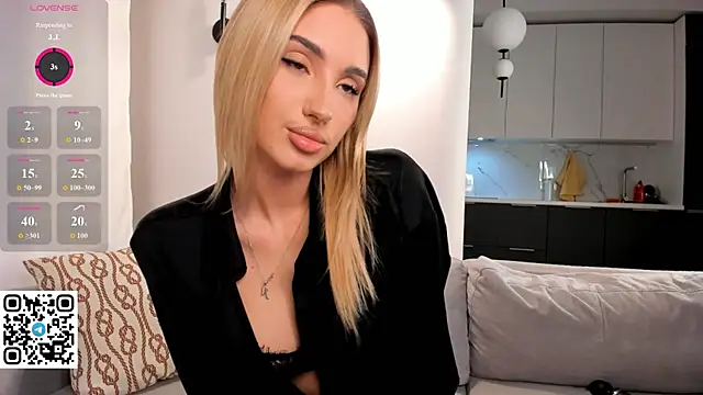 Danger Bella online show from 02.19.26