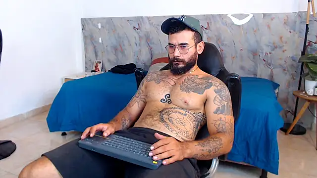 hanz col online show from 12.14.25