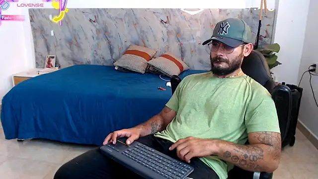 hanz col online show from 12.17.25