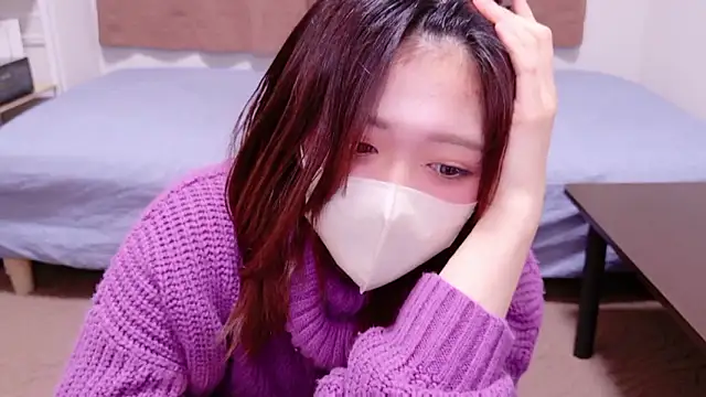 Miss-KrenJr online show from 11.25.25