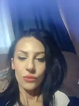 Snapshot of dahlia_82 chatting on 12.06.24 dahlia 82 online show from 12.06.24