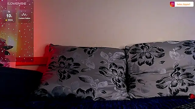 FoxRineHelen online show from 12.04.24