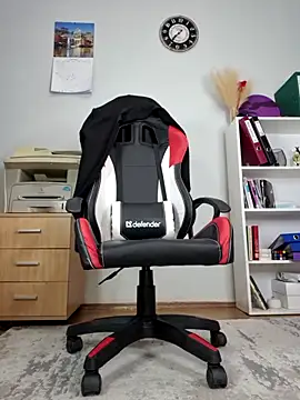 FoxRineHelen online show from 02.13.25