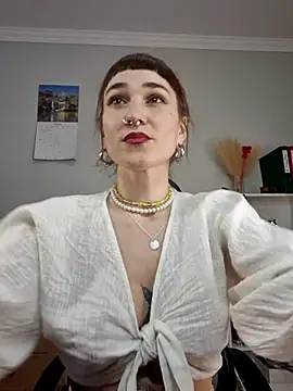 FoxRineHelen online show from 02.19.25