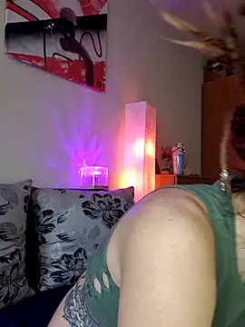 FoxRineHelen online show from 03.05.25