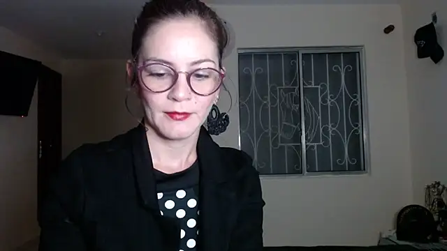 Hanny 24 online show from 12.18.24