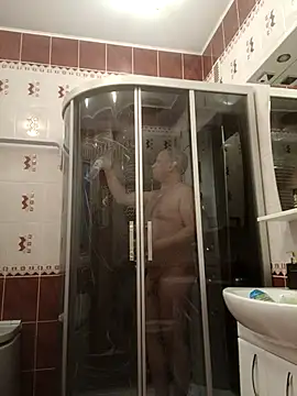 Snapshot of X46x chatting on 09.10.25 X46x online show from 09.10.25