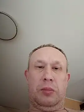 Snapshot of X46x chatting on 09.14.25 X46x online show from 09.14.25