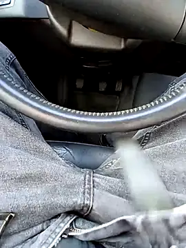 Snapshot of X46x chatting on 09.17.25 X46x online show from 09.17.25