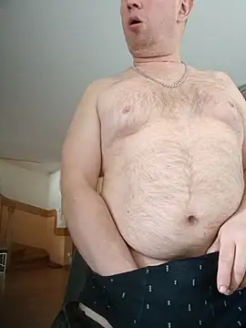 Snapshot of X46x chatting on 10.10.25 X46x online show from 10.10.25