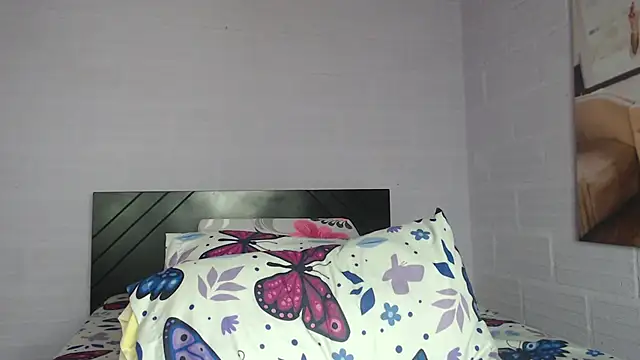 Snapshot of tami_vega chatting on 02.20.25 tami vega online show from 02.20.25
