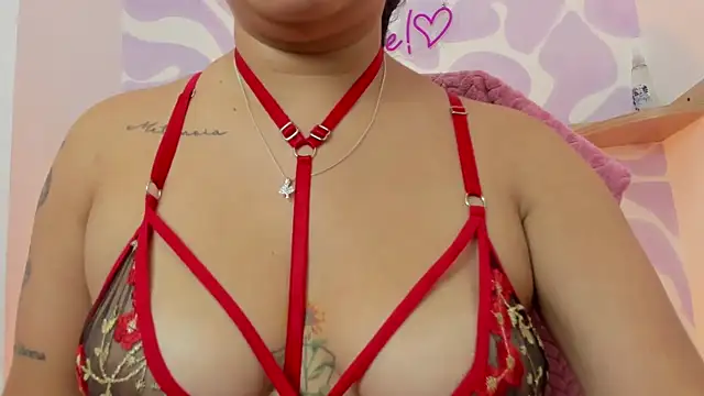 Little Ivy online show from 01.10.26