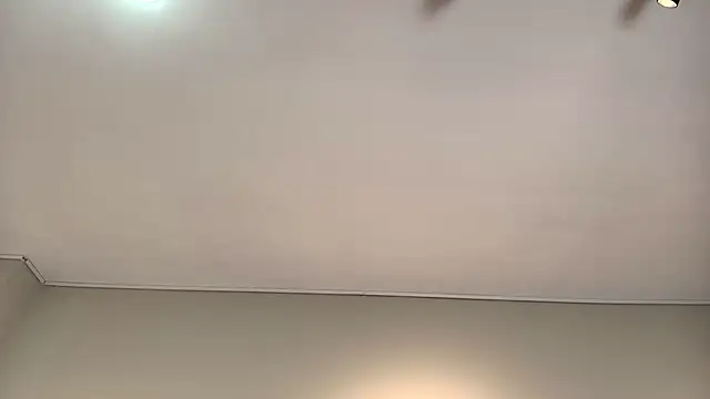 Isis Osman online show from 03.14.26