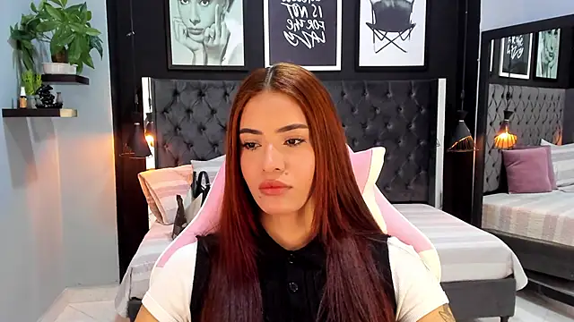 Madie  collins online show from 09.27.25