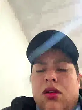 Snapshot of DULCE__26 chatting on 10.24.25 DULCE  26 online show from 10.24.25