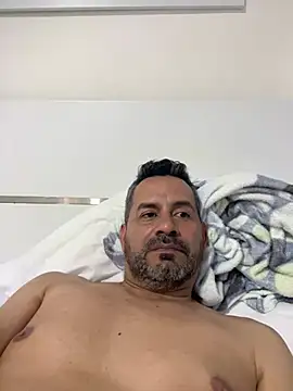 Snapshot of party2025 chatting on 12.08.24 party2025 online show from 12.08.24