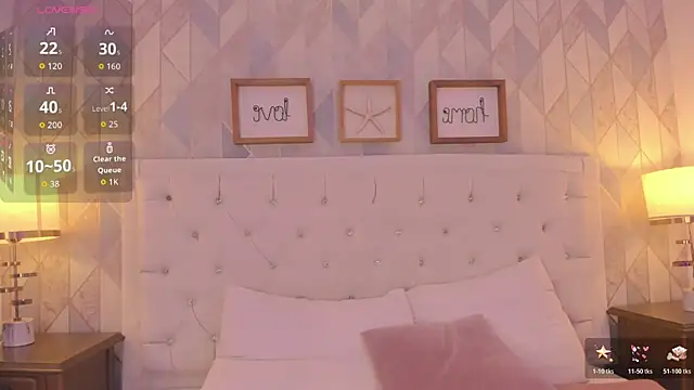 Snapshot of martina_rivera_ chatting on 07.14.26 martina rivera online show from 07.14.26