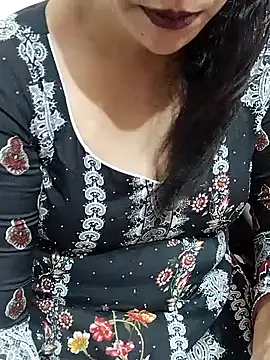 Snapshot of Urmila_bhabhii chatting on 06.07.26 Urmila bhabhii online show from 06.07.26