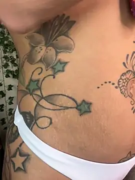 butterflybootyy online show from 01.30.25