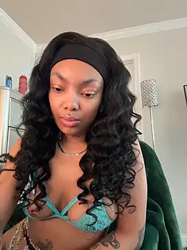 butterflybootyy online show from 03.02.26