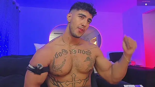 Snapshot of JACOB_MARTINS chatting on 02.28.25 JACOB MARTINS online show from 02.28.25