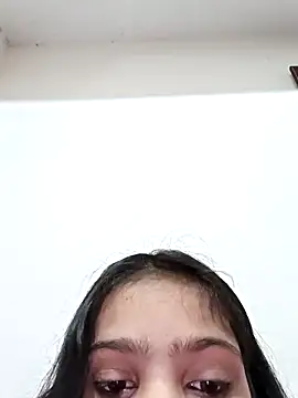 Snapshot of Riyu_05 chatting on 12.16.24 Riyu 05 online show from 12.16.24