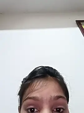 Snapshot of Riyu_05 chatting on 02.08.25 Riyu 05 online show from 02.08.25