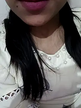 Snapshot of Riyu_05 chatting on 03.04.25 Riyu 05 online show from 03.04.25