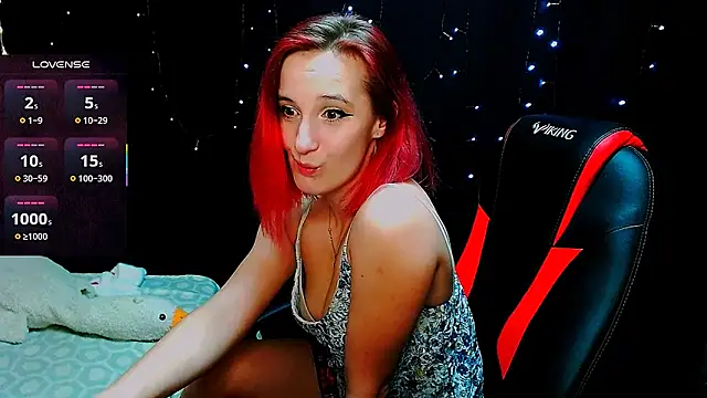 AgathaNoxe online show from 02.07.25