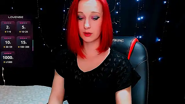 AgathaNoxe online show from 02.25.25